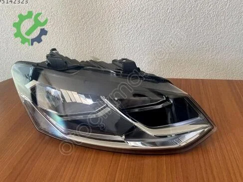 Volkswagen Polo Sağ Ön Far 6C1941006B çıkma parça