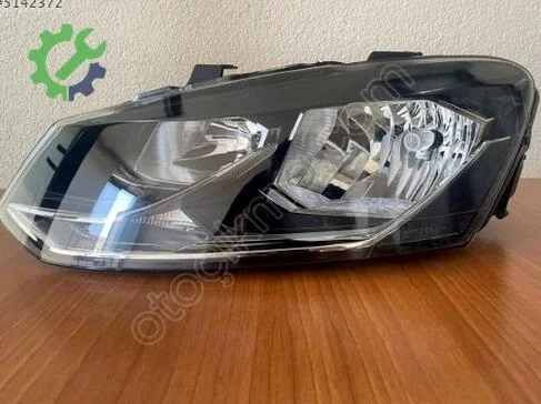 Volkswagen Polo Sol Ön Far çıkma parça