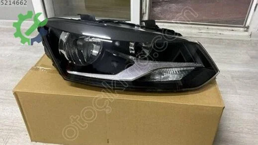 Volkswagen Polo Sağ Ön Far 6R1941008E çıkma parça