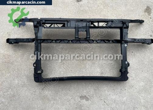 Volkswagen Polo Ön Panel çıkma parça