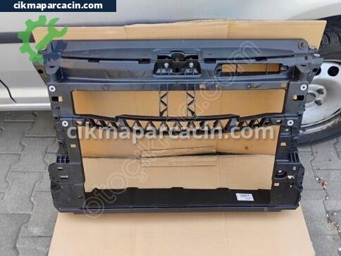 Volkswagen Polo Ön Panel çıkma parça