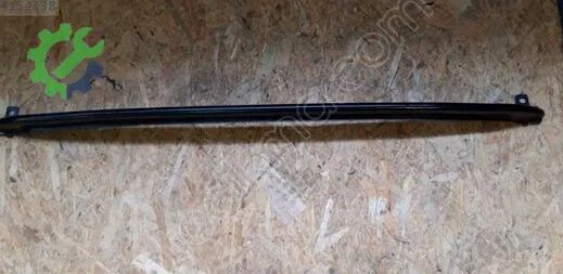Volkswagen Polo Ön Tampon Demiri 6R0807651A çıkma parça