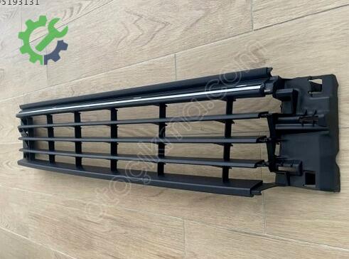 Volkswagen Polo Tampon Izgarası 6C0853671N çıkma parça