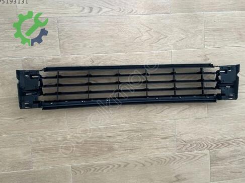 Volkswagen Polo Tampon Izgarası 6C0853671N çıkma parça