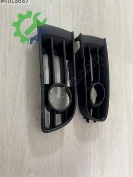 Volkswagen Polo Sis Farı Çerçevesi 6Q0853666A çıkma parça