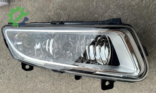 Volkswagen Polo Sağ Sis Farı 6R0941662E çıkma parça