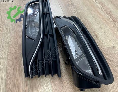 Volkswagen Polo Sis Far çıkma parça