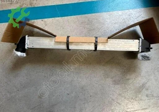 Volkswagen Polo Intercooler Radyatörü 6R0145805E çıkma parça