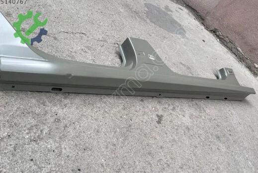 Volkswagen Polo Sağ Marşpiyel Sacı 6R4809836A çıkma parça