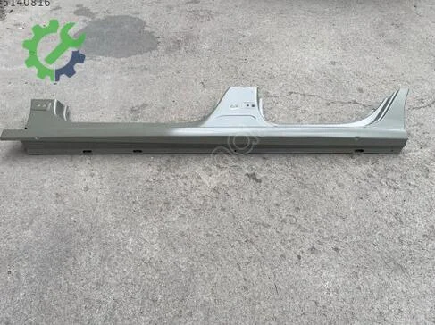 Volkswagen Polo Sol Marşpiyel Sacı 6R4809835A çıkma parça