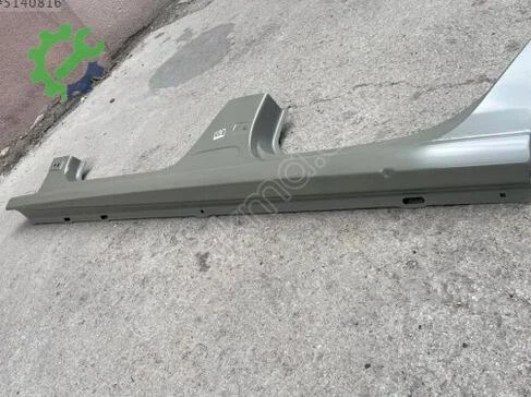 Volkswagen Polo Sol Marşpiyel Sacı 6R4809835A çıkma parça