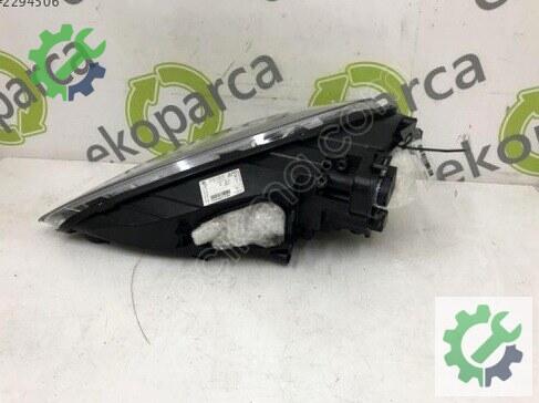 Porsche Cayenne Sağ Ön Far 7P5941030AQ çıkma parça