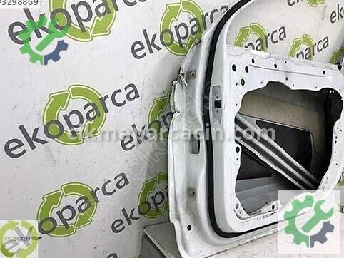 Porsche Cayenne Sağ Ön Kapı 7P0831312 çıkma parça