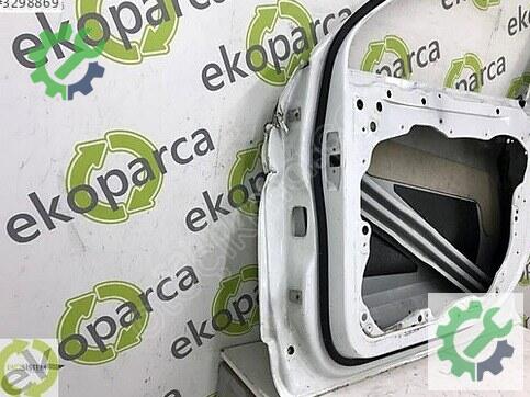 Porsche Cayenne Sağ Ön Kapı 7P0831312 çıkma parça