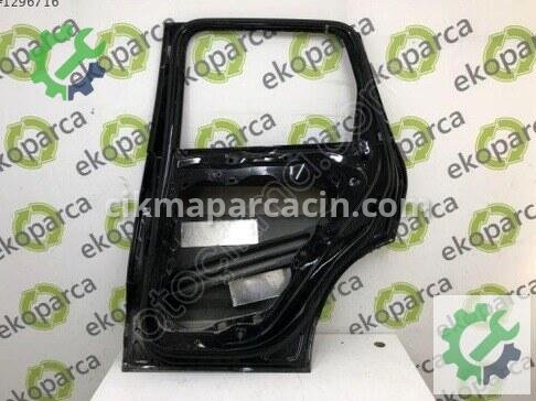 Porsche Cayenne Sağ Arka Kapı 7P0833312 çıkma parça