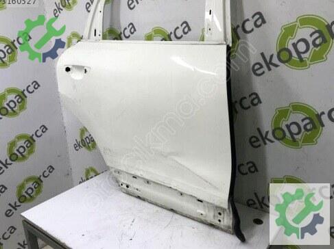 Porsche Cayenne Sağ Arka Kapı 7P0833312 çıkma parça