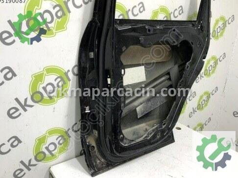 Porsche Cayenne Sağ Arka Kapı 7P0833312 çıkma parça