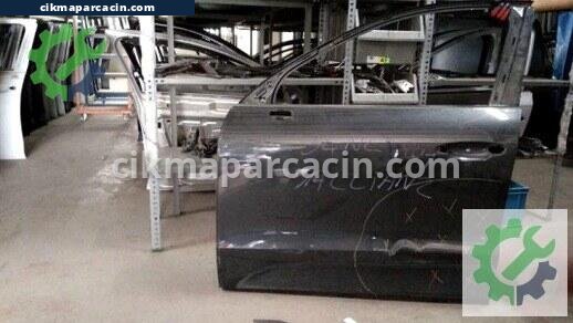 Porsche Macan Sol Ön Kapı çıkma parça