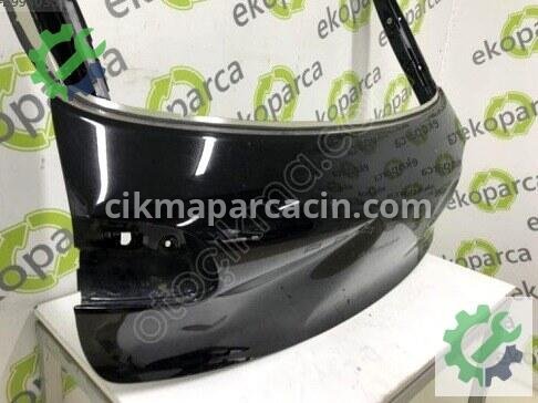 Porsche Macan Bagaj Kapağı 95B827159 çıkma parça
