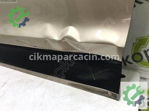 Porsche Macan Sol Ön Kapı 95B831311 çıkma parça