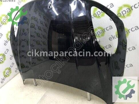 Porsche Macan Kaput 95B823031 çıkma parça