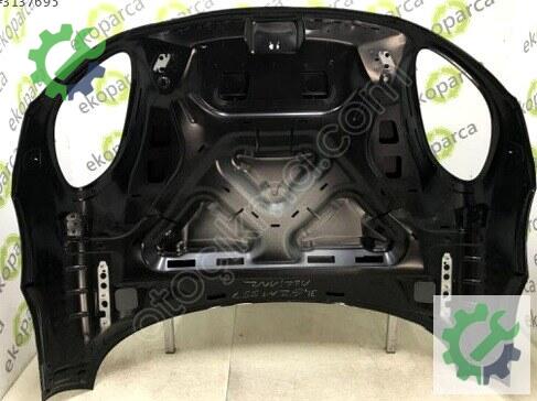 Porsche Macan Kaput 95B823031 çıkma parça