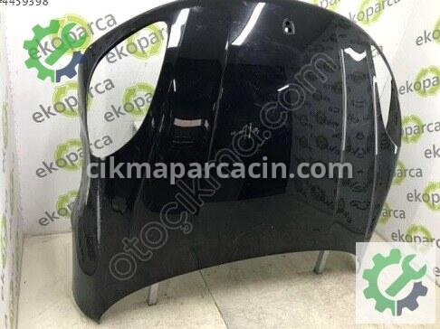 Porsche Macan Kaput 95B823031 çıkma parça