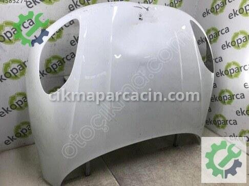 Porsche Macan Kaput 95B823031 çıkma parça