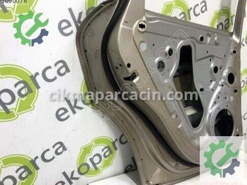 Porsche Macan Sol Arka Kapı 95B833311 çıkma parça