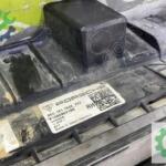 PORSCHE MACAN 2025 2026 ÖN TAMPON SAĞ JALUZİ 95C807230