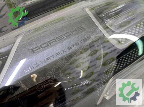 Porsche Taycan Sol Ön Far 9J1941059E çıkma parça