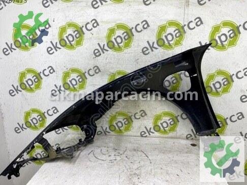 Porsche Taycan Sağ Ön Çamurluk 9J1821102 çıkma parça
