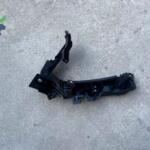 Q5 FAR ALT BRAKETİ SAĞ 2008 2009 2010 2011 2012 8R0805608B