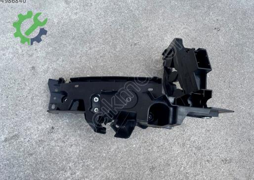 Audi Q5 Far Braketi 8R0805608B çıkma parça