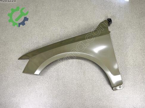 Audi Q5 Sol Ön Çamurluk 8R0821105 çıkma parça