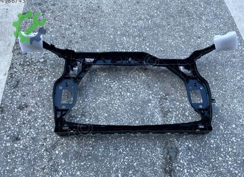 Audi Q5 Ön Panel 8R0805594D çıkma parça