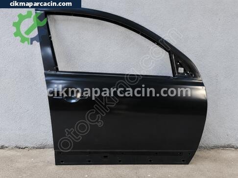 Nissan Qashqai Sağ Ön Kapı çıkma parça