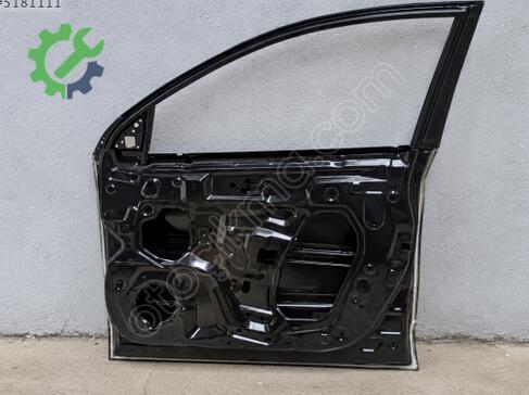 Nissan Qashqai Sağ Ön Kapı H01004EAAA çıkma parça