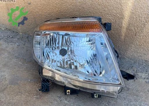 Ford Ranger Sağ Ön Far AB3913100FE çıkma parça