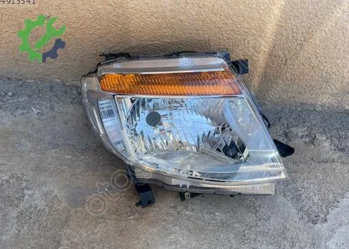 Ford Ranger Sağ Ön Far AB3913100FE çıkma parça