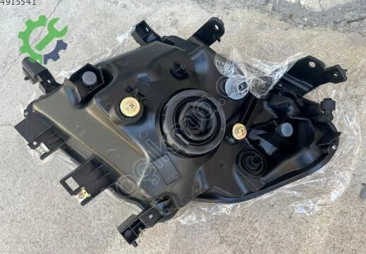 Ford Ranger Sağ Ön Far AB3913100FE çıkma parça