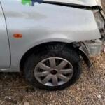 Renault Clio 2 sağ ön çamurluk araçtan sökme