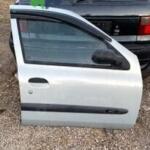 Renault Clio 2 sağ ön kapı araçtan sökme