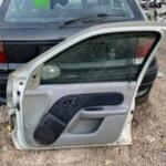Renault Clio 2 sağ ön kapı döşemesi araçtan sökme