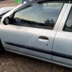 Renault Clio 2 sol ön kapı araçtan sökme