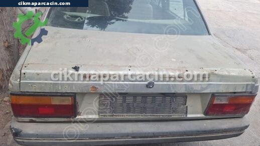 Renault R 9 Arka Bagaj çıkma parça