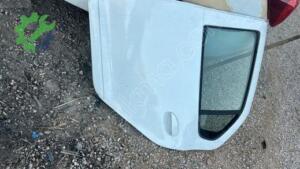 Renault Symbol sol arka kapı çıkma orjinal