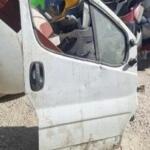 Renault Trafic 2 sağ ön kapı çıkma orjinal