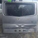 Renault trafik 2 bagaj kapağı