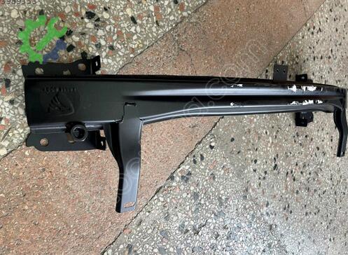 Volkswagen Scirocco Ön Tampon Demiri 1K8807109D çıkma parça